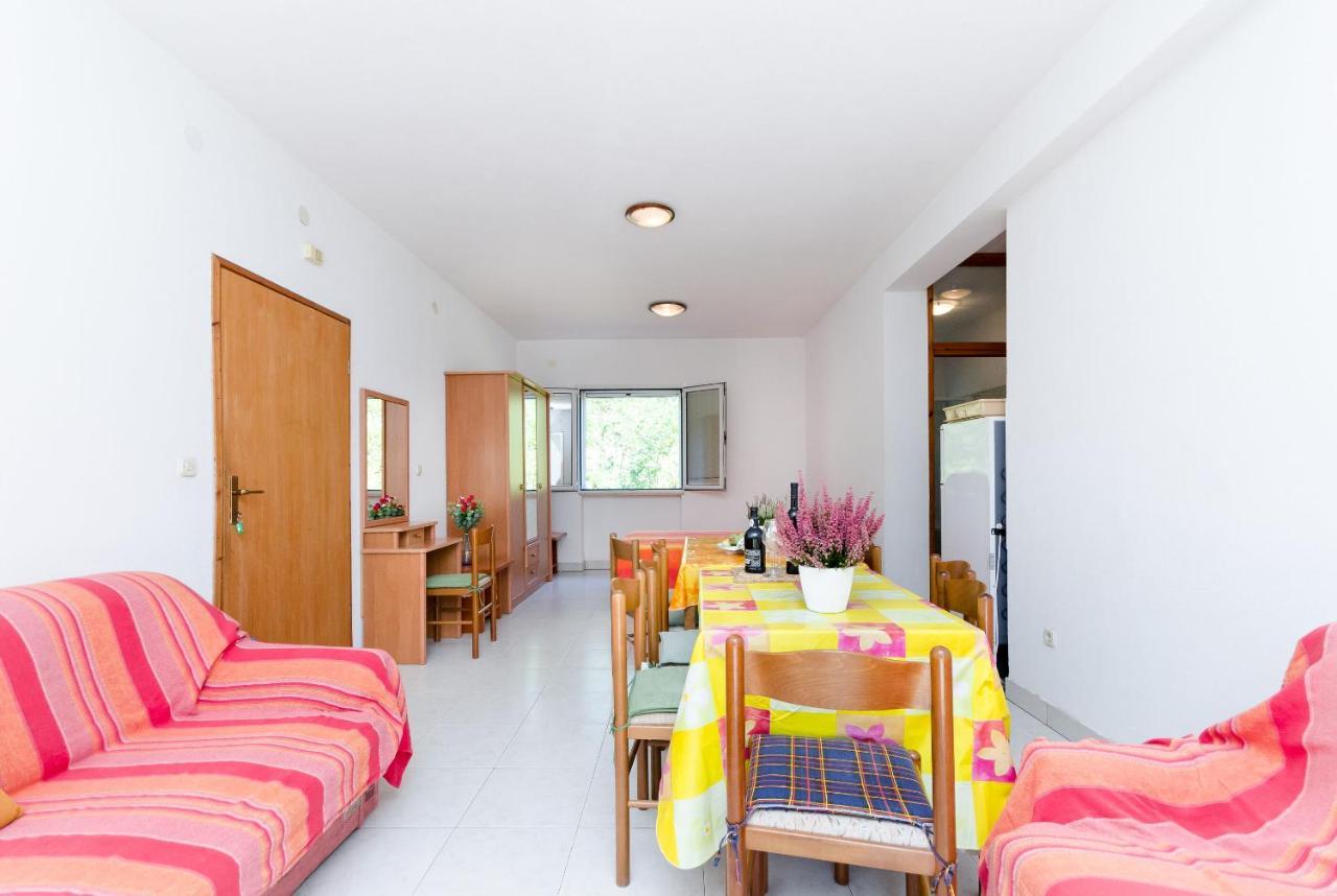 Apartments Massimo Ровинь Экстерьер фото