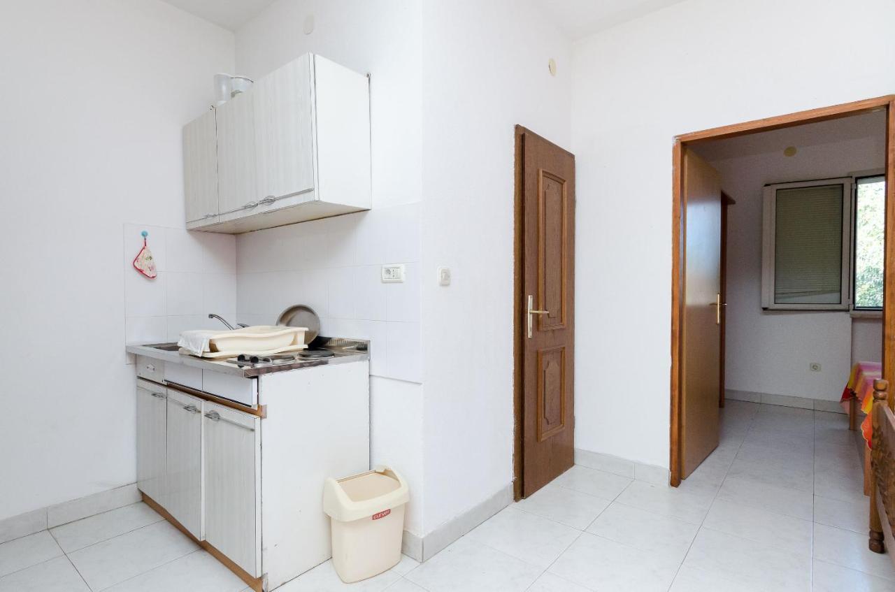 Apartments Massimo Ровинь Экстерьер фото