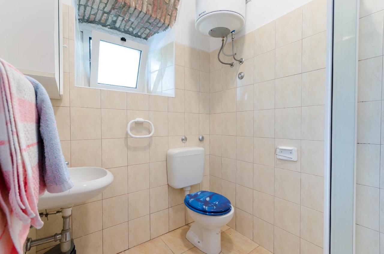 Apartments Massimo Ровинь Экстерьер фото